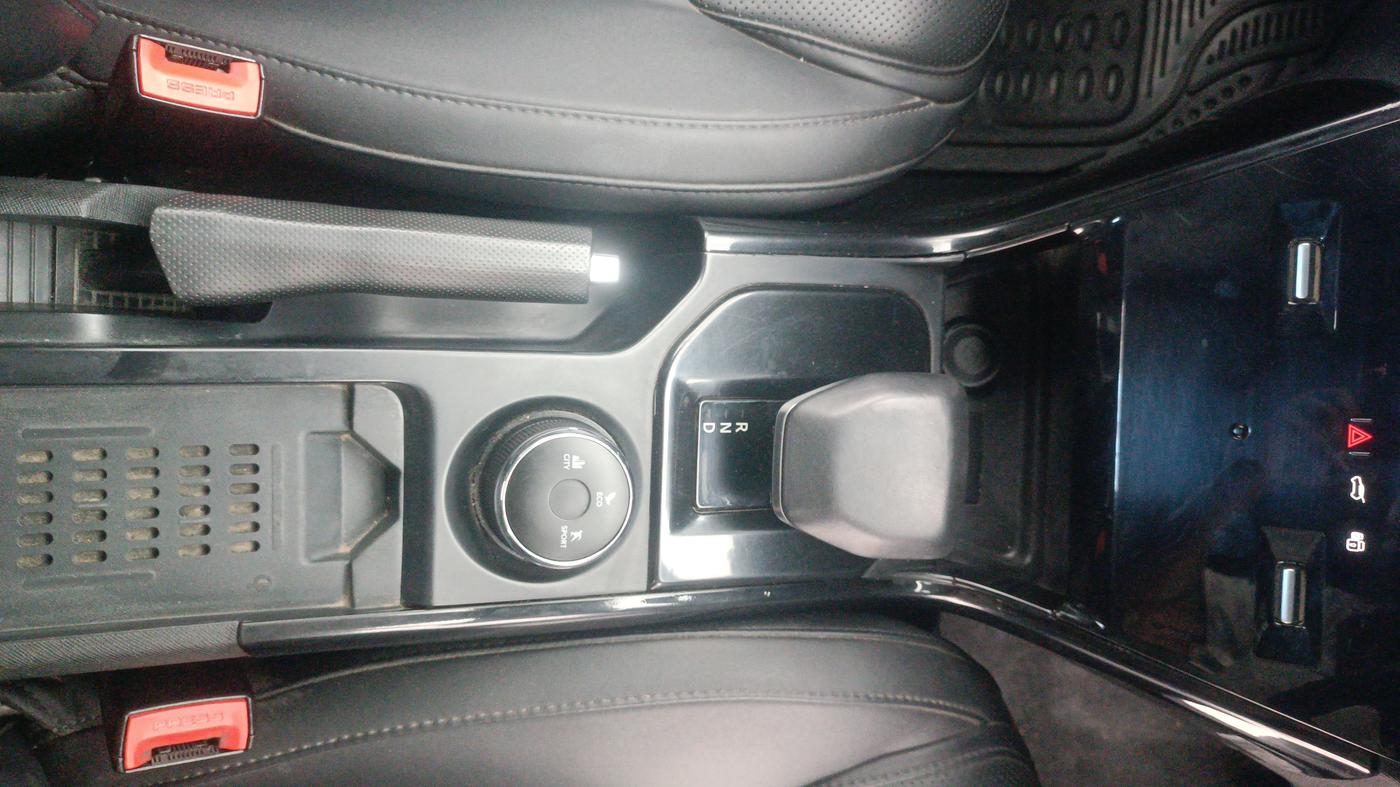 2023 Tata NEXON FEARLESS + SUNROOF AMT DUAL TONE 1.5 DIESEL, Diesel, Automatic, 95,761 km, Gear Lever