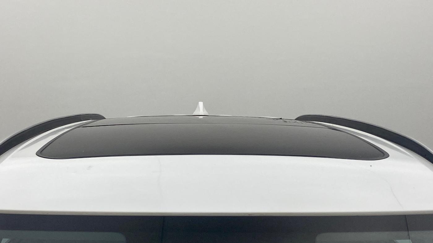 2021 Hyundai ALCAZAR PLATINUM(O) 7STR 1.5 AT, Diesel, Automatic, 49,215 km, Moonroof/ Sunroof