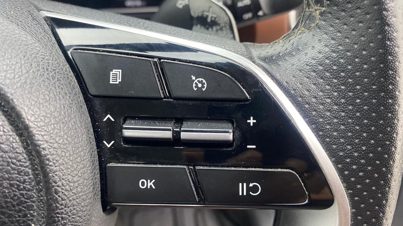 2021 Hyundai ALCAZAR PLATINUM(O) 7STR 1.5 AT, Diesel, Automatic, 49,215 km, Adaptive Cruise Control