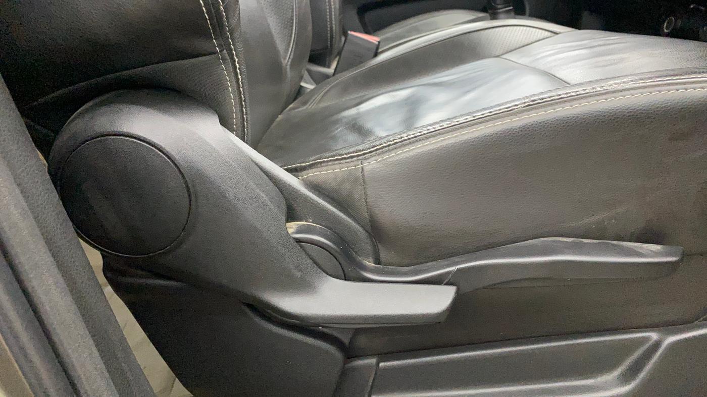 2019 Maruti XL6 ALPHA MT, Petrol, Manual, 68,665 km, Driver Side Adjustment Panel
