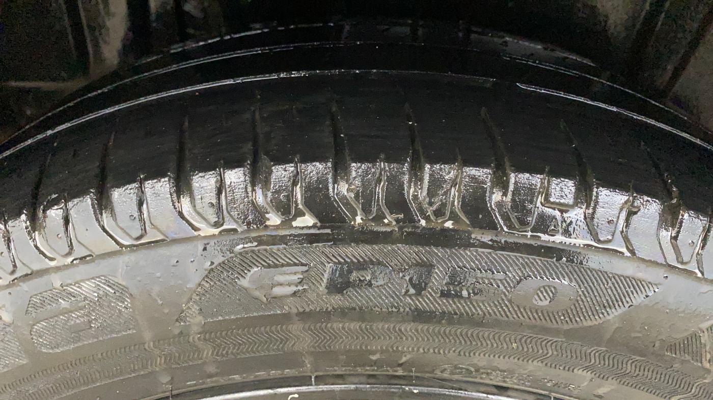 2019 Maruti XL6 ALPHA MT, Petrol, Manual, 68,665 km, Right Rear Tyre Tread