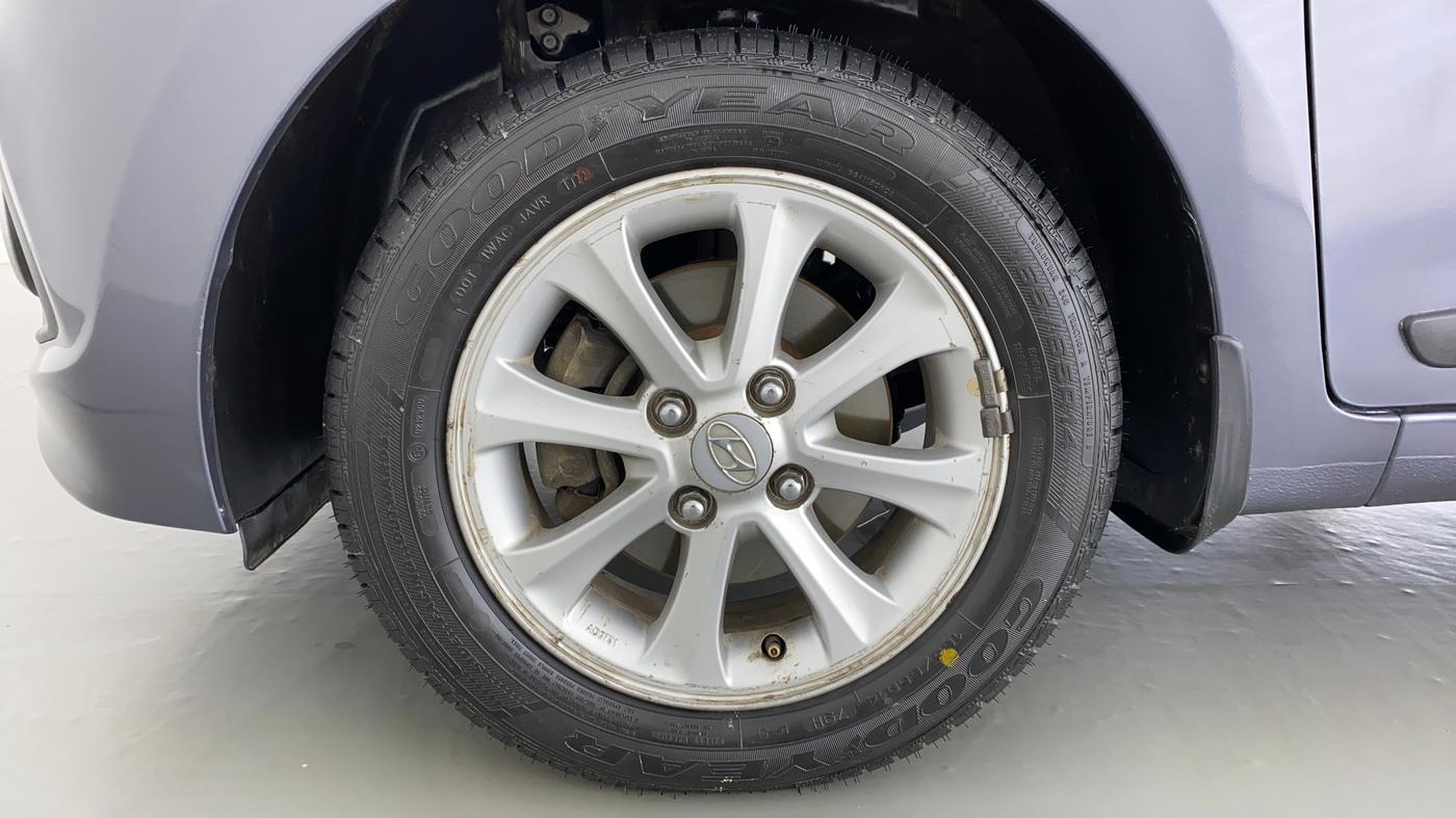 2015 Hyundai Grand i10 ASTA 1.1 CRDI, Diesel, Manual, 90,706 km, Left Front Wheel
