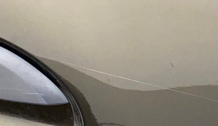 2020 Renault Kwid RXT 1.0 AMT (O), Petrol, Automatic, 16,563 km, Right rear door - Minor scratches