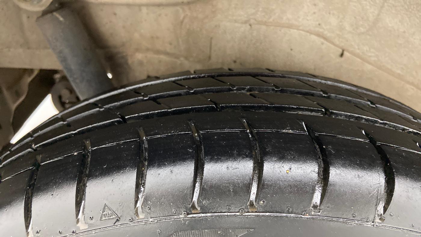 2012 Maruti Wagon R 1.0 VXI, Petrol, Manual, 1,13,543 km, Right Rear Tyre Tread