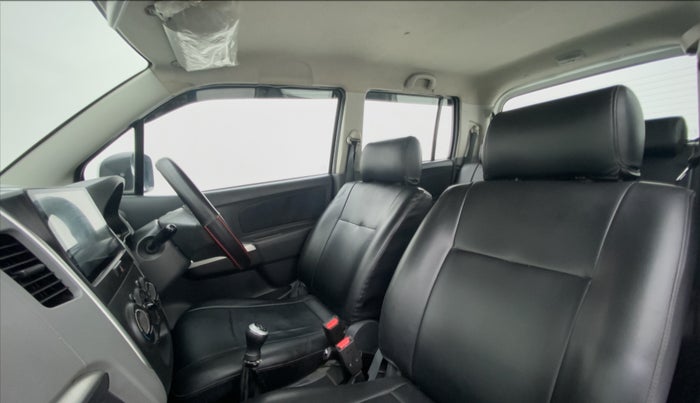 2012 Maruti Wagon R 1.0 VXI, Petrol, Manual, 1,13,543 km, Right Side Front Door Cabin