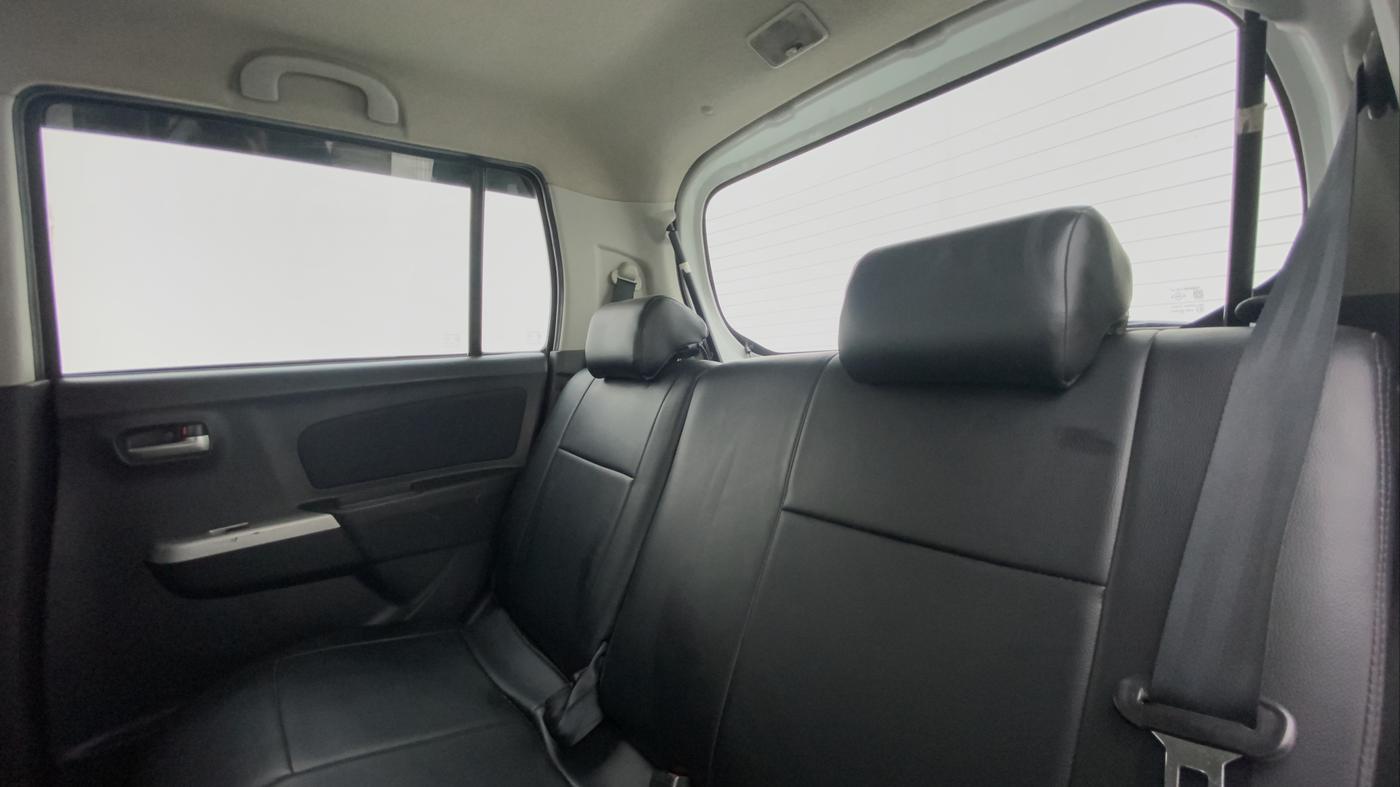 2012 Maruti Wagon R 1.0 VXI, Petrol, Manual, 1,13,543 km, Right Side Rear Door Cabin