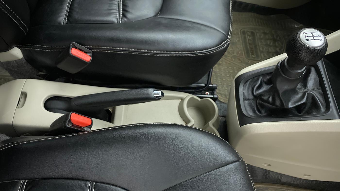 2018 Maruti Celerio ZXI D, CNG, Manual, 55,777 km, Gear Lever