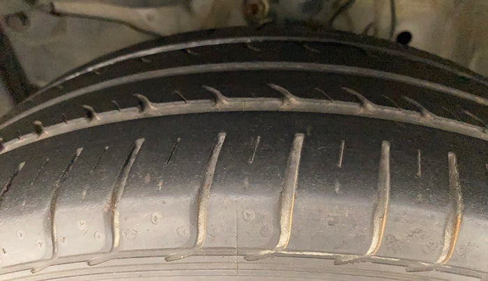 2017 Honda Jazz 1.2L I-VTEC V AT, Petrol, Automatic, 24,574 km, Left Front Tyre Tread