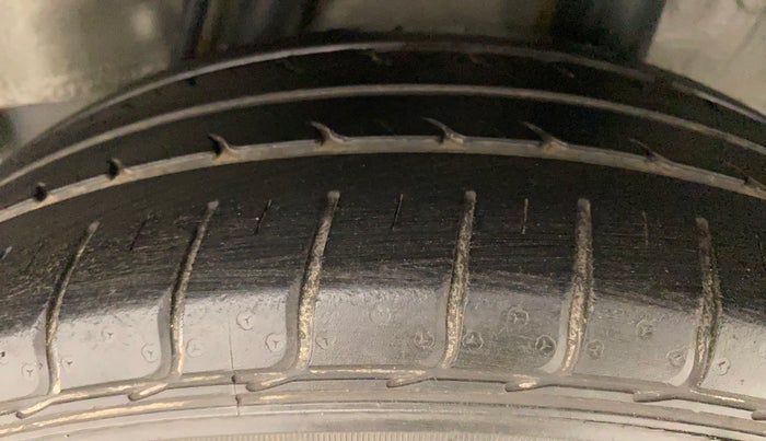 2017 Honda Jazz 1.2L I-VTEC V AT, Petrol, Automatic, 24,574 km, Left Rear Tyre Tread