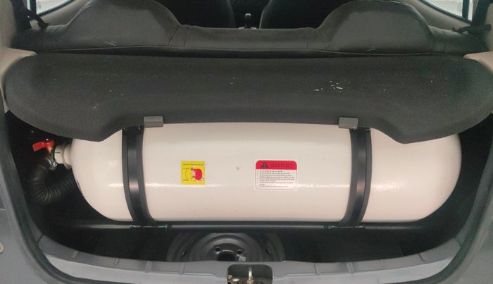 2022 Hyundai NEW SANTRO SPORTZ EXECUTIVE MT CNG, CNG, Manual, 28,381 km, Boot Inside