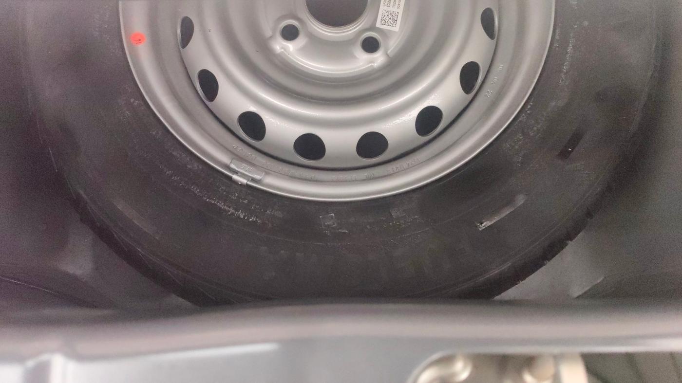 2022 Hyundai NEW SANTRO SPORTZ EXECUTIVE MT CNG, CNG, Manual, 28,407 km, Spare Tyre