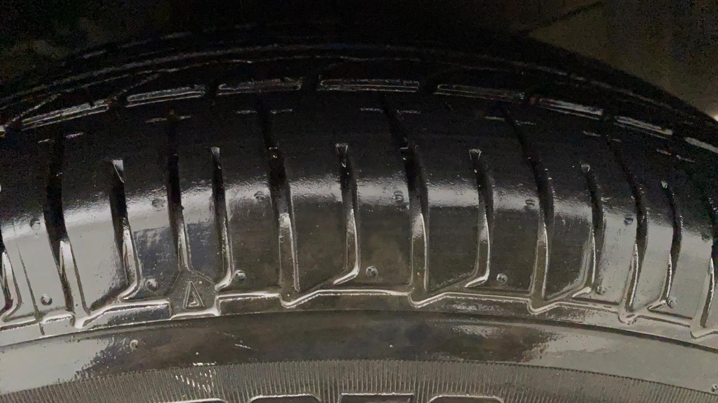 2013 Hyundai i10 MAGNA 1.1, Petrol, Manual, 80,058 km, Left Front Tyre Tread