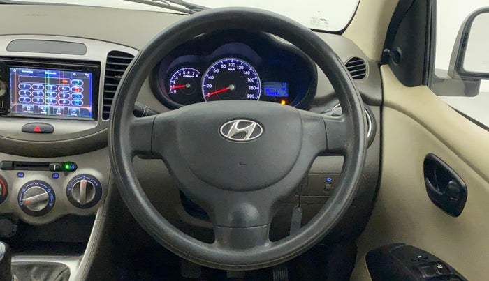 2013 Hyundai i10 MAGNA 1.1, Petrol, Manual, 80,058 km, Steering Wheel Close Up