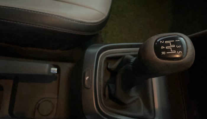 2021 Tata ALTROZ XE PETROL, Petrol, Manual, 19,605 km, Gear Lever