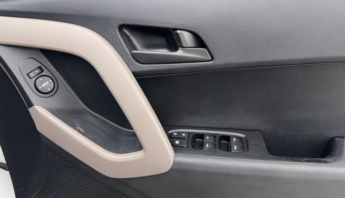 2017 Hyundai Creta E PLUS 1.6 PETROL, Petrol, Manual, 50,828 km, Driver Side Door Panels Control