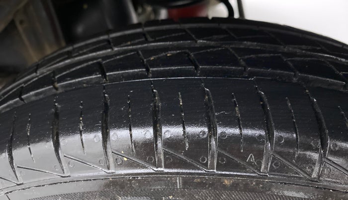 2021 Maruti Alto VXI, Petrol, Manual, 7,639 km, Left Rear Tyre Tread