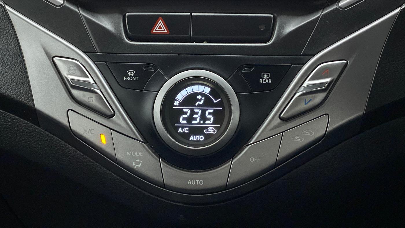 2022 Maruti Baleno ZETA PETROL 1.2, Petrol, Manual, 17,215 km, Automatic Climate Control