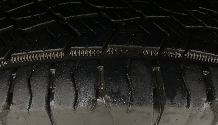 2021 Renault Duster RXZ 1.3 TURBO PETROL MT, Petrol, Manual, 38,941 km, Left Front Tyre Tread