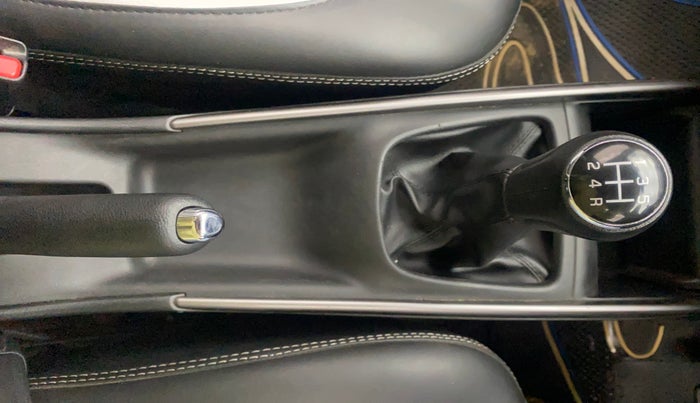 2019 Maruti Baleno ZETA PETROL 1.2, Petrol, Manual, 45,672 km, Gear Lever