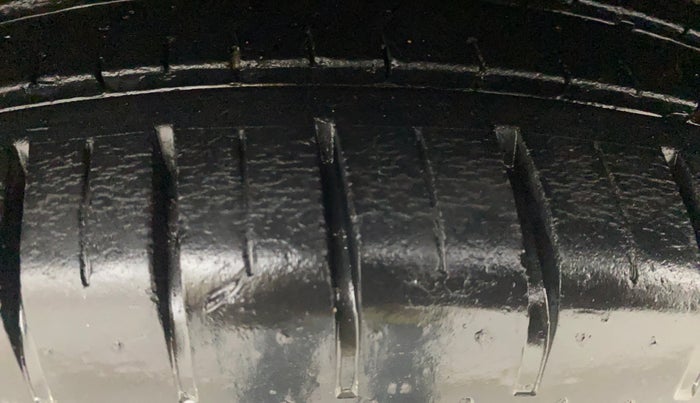 2019 Maruti Baleno ZETA PETROL 1.2, Petrol, Manual, 45,672 km, Left Front Tyre Tread