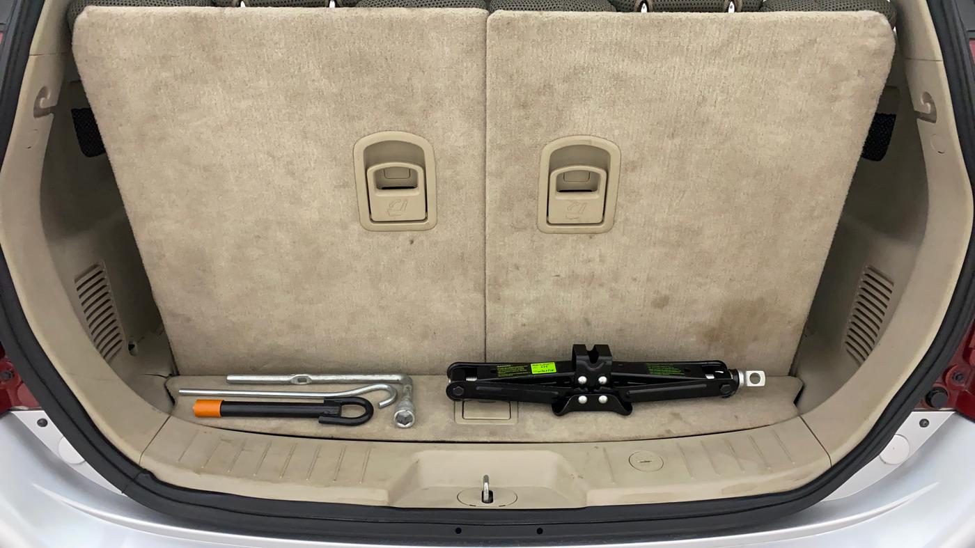 2018 Mahindra XUV500 W9, Diesel, Manual, 46,467 km, Boot Inside