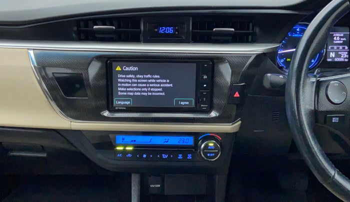 2014 Toyota Corolla Altis VL AT, Petrol, Automatic, 60,686 km, Air Conditioner
