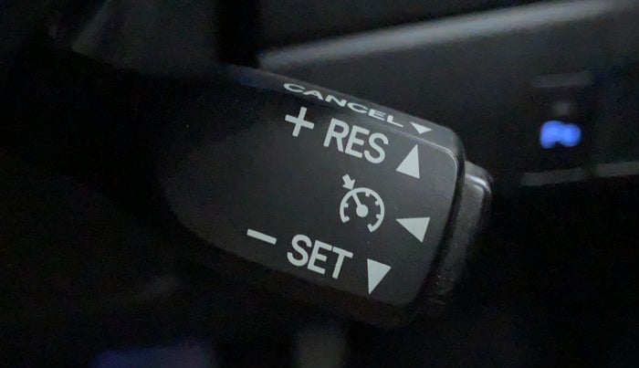 2014 Toyota Corolla Altis VL AT, Petrol, Automatic, 60,686 km, Cruise control