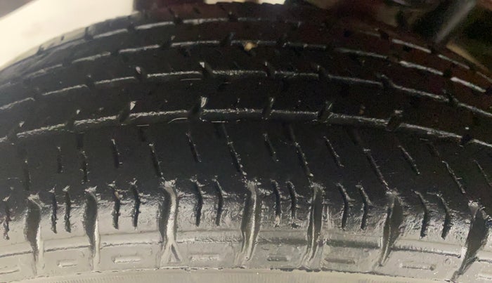 2015 Maruti Alto K10 VXI, Petrol, Manual, 35,900 km, Right Rear Tyre Tread