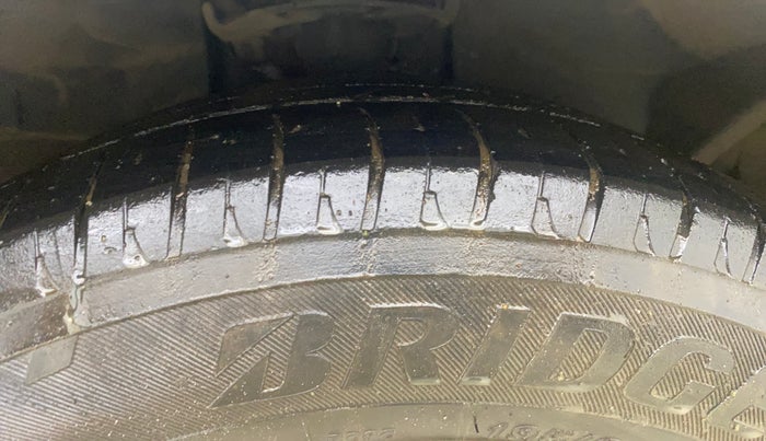 2019 Ford Figo Aspire TITANIUM1.5 DIESEL, Diesel, Manual, 1,16,244 km, Right Front Tyre Tread