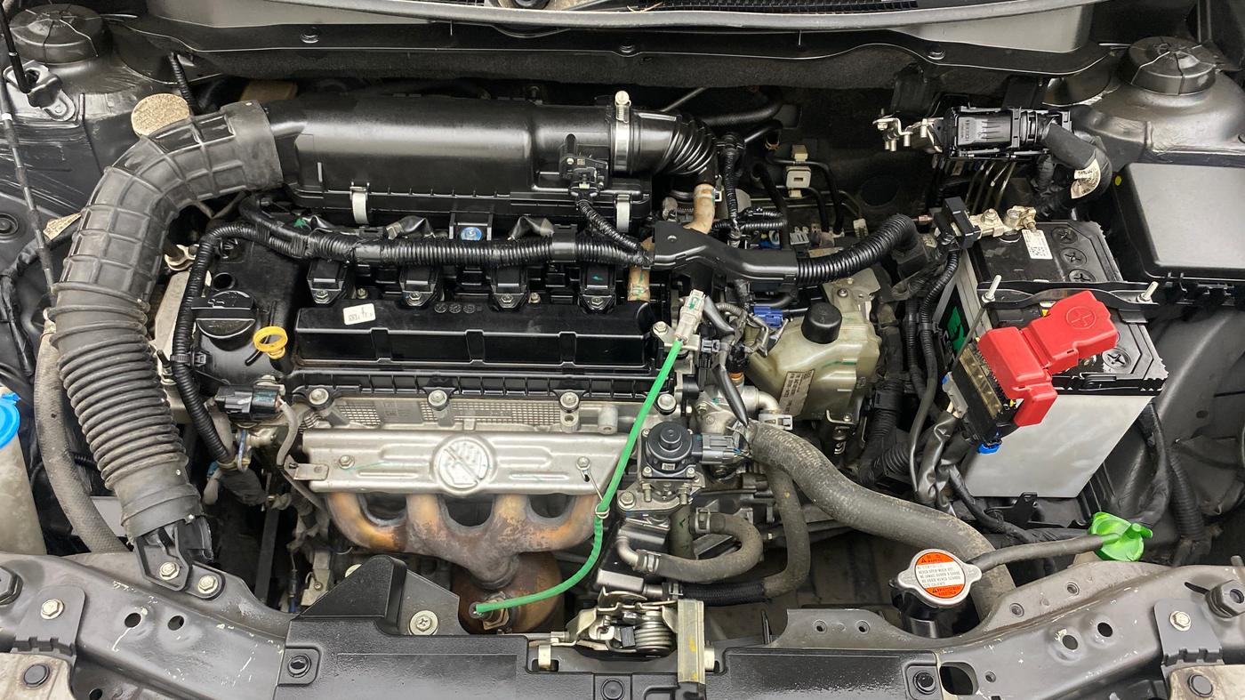 2022 Maruti Swift ZXI AMT, Petrol, Automatic, 80,288 km, Engine View