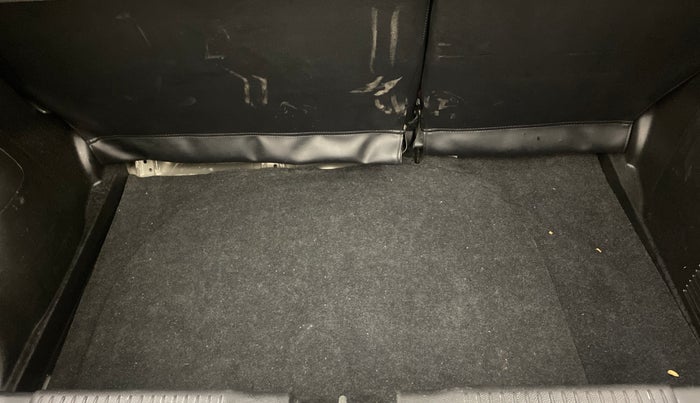 2022 Maruti Swift ZXI AMT, Petrol, Automatic, 80,288 km, Boot Inside