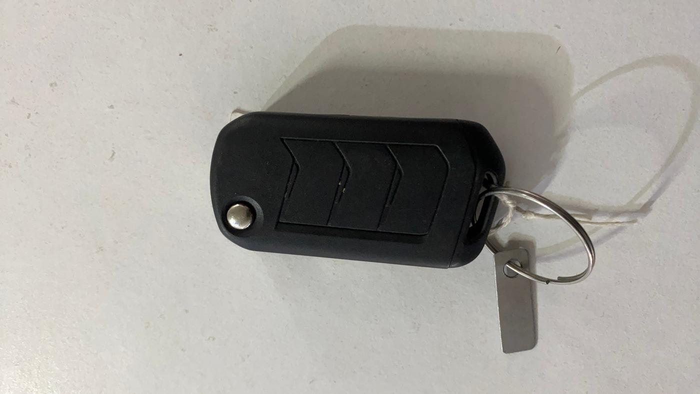 2023 Mahindra BOLERO NEO N 4, Diesel, Manual, 52,250 km, Key Close Up