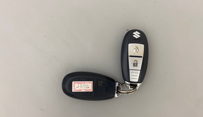 2016 Maruti Ertiga ZDI + SHVS, Diesel, Manual, 97,849 km, Key Close Up