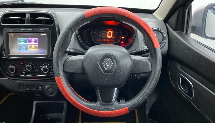 2018 Renault Kwid RXT 1.0 (O), Petrol, Manual, 45,547 km, Steering Wheel Close Up