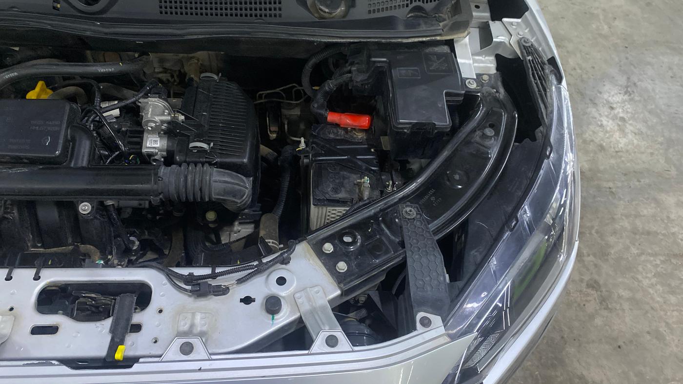 2024 Nissan MAGNITE Acenta B4D 1.0 Petrol MT, Petrol, Manual, 26,356 km, Engine View - Left