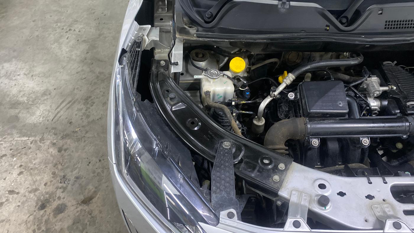 2024 Nissan MAGNITE Acenta B4D 1.0 Petrol MT, Petrol, Manual, 26,356 km, Engine View - Right