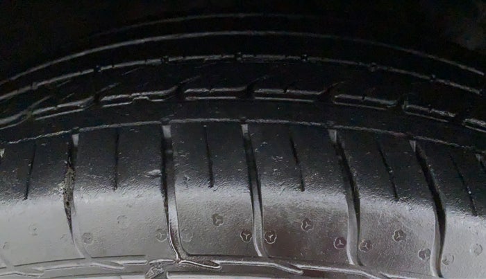 2020 KIA SELTOS 1.4 GTX+ TURBO GDI PETROL AT, Petrol, Automatic, 26,840 km, Left Rear Tyre Tread