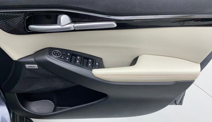 2020 KIA SELTOS 1.4 GTX+ TURBO GDI PETROL AT, Petrol, Automatic, 26,840 km, Driver Side Door Panels Control