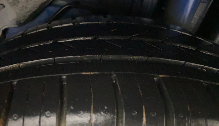 2016 Ford Figo Aspire TREND 1.2 PETROL, Petrol, Manual, 81,145 km, Left Rear Tyre Tread
