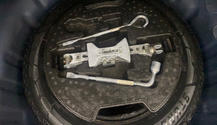 2018 Maruti Ciaz ALPHA 1.4 PETROL, Petrol, Manual, 75,843 km, Spare Tyre