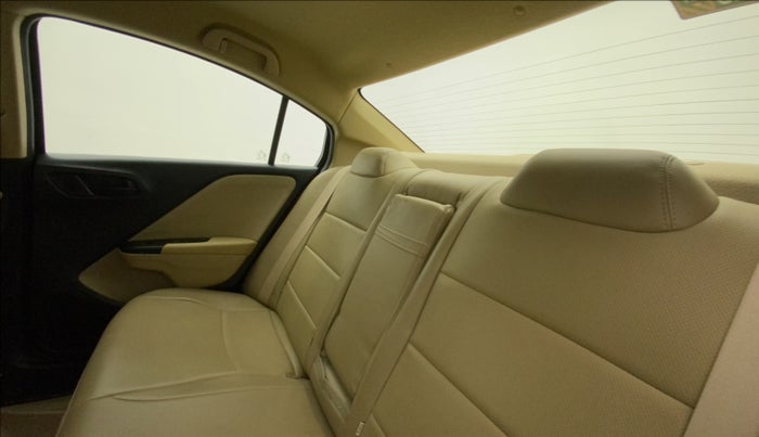 2021 Honda City 1.5L I-VTEC SV, Petrol, Manual, 15,214 km, Right Side Rear Door Cabin
