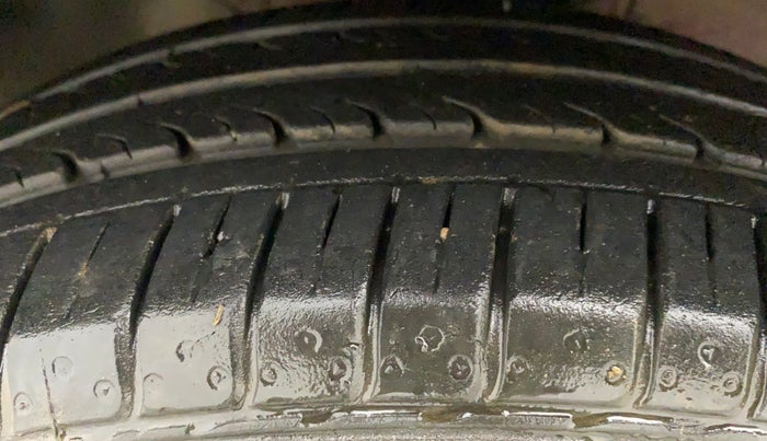 2021 Honda City 1.5L I-VTEC SV, Petrol, Manual, 15,214 km, Left Front Tyre Tread