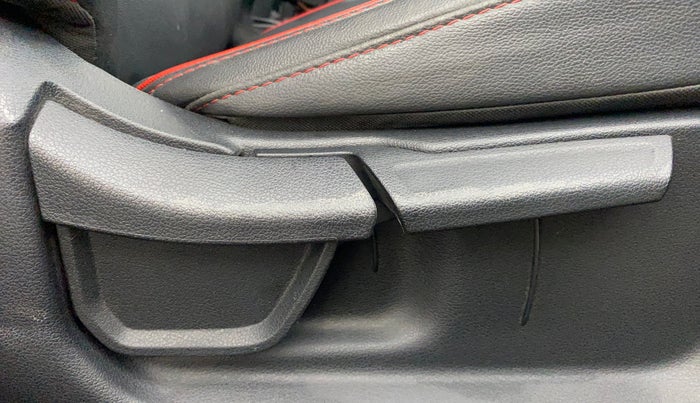 2021 Hyundai NEW I20 N LINE N6 1.0 TURBO GDI IMT, Petrol, Manual, 19,253 km, Driver Side Adjustment Panel