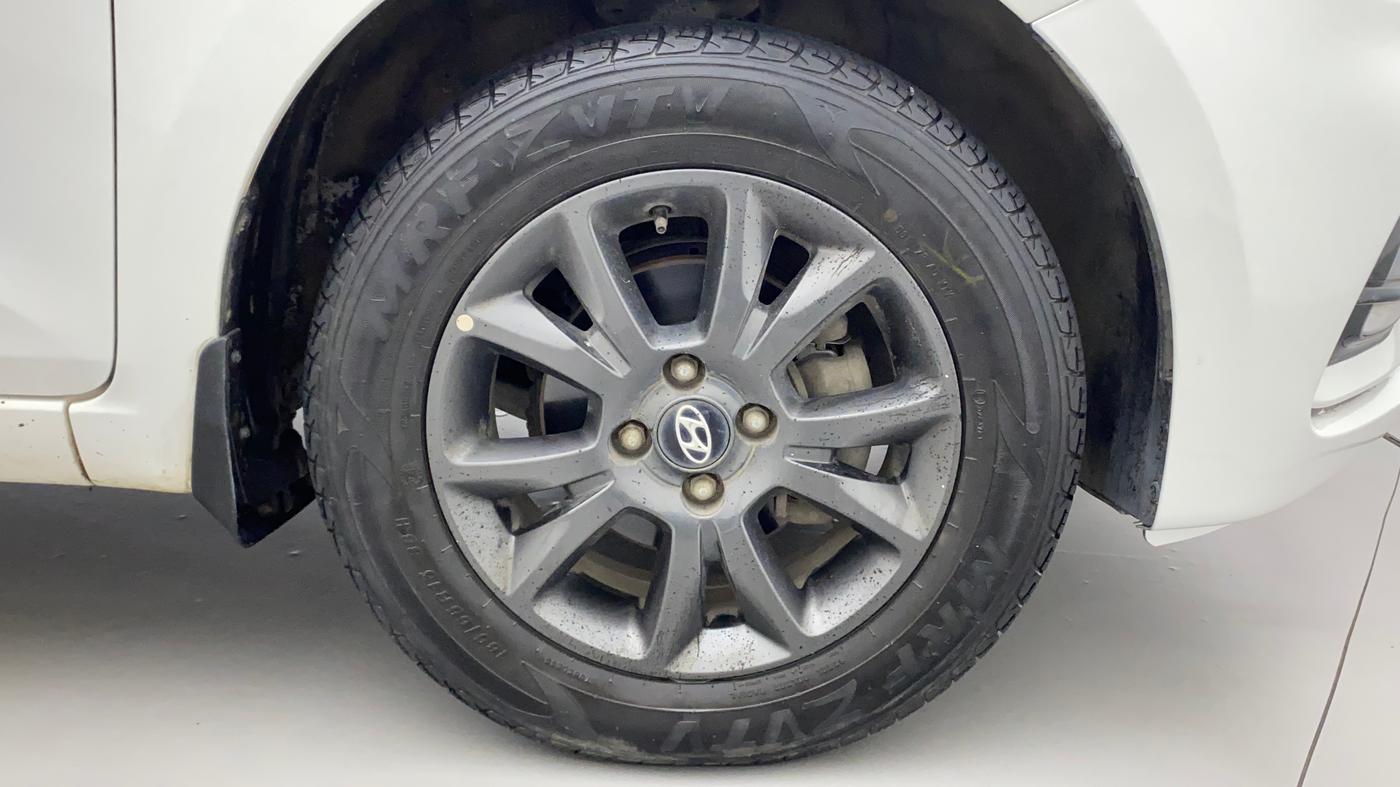 2018 Hyundai Elite i20 ASTA 1.2, Petrol, Manual, 36,479 km, Right Front Wheel