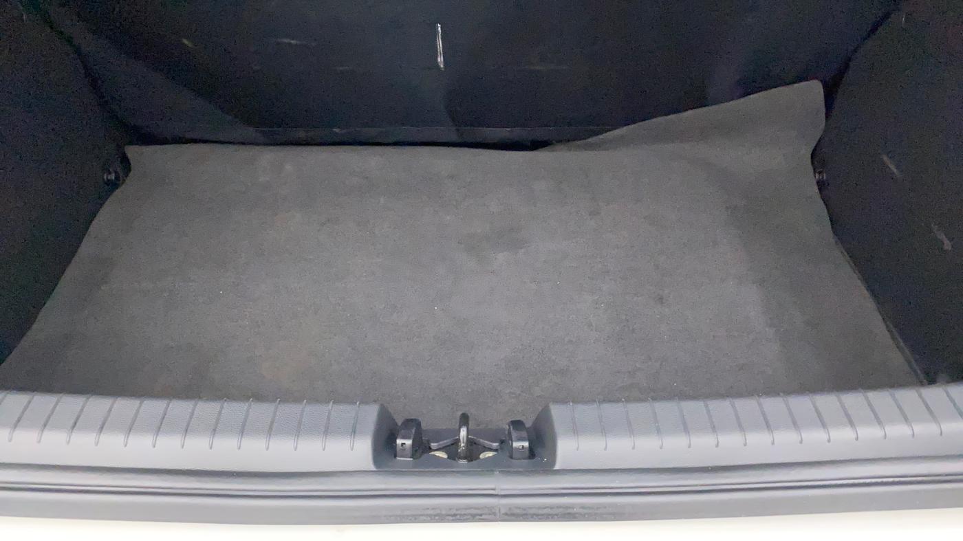 2018 Hyundai Elite i20 ASTA 1.2, Petrol, Manual, 36,479 km, Boot Inside