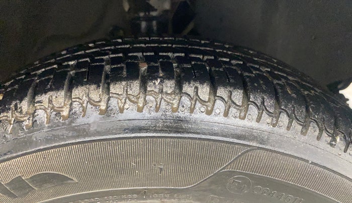 2014 Tata Nano TWIST XT, Petrol, Manual, 58,429 km, Right Front Tyre Tread