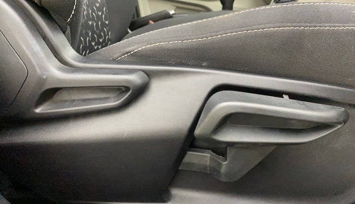 2023 Tata Tiago XZ PLUS CNG, CNG, Manual, 28,207 km, Driver Side Adjustment Panel
