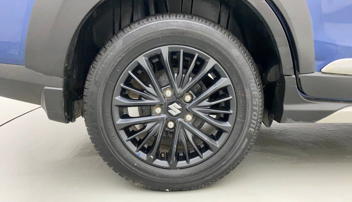2019 Maruti XL6 ALPHA AT, Petrol, Automatic, 35,877 km, Right Rear Wheel