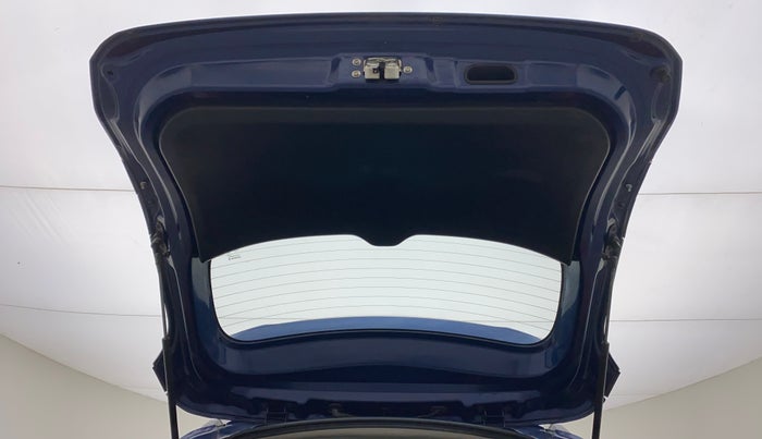 2019 Maruti XL6 ALPHA AT, Petrol, Automatic, 35,877 km, Boot Door Open