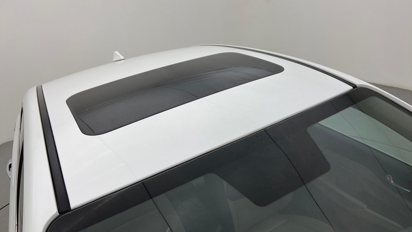2017 Hyundai Verna 1.6 VTVT SX (O) AT, CNG, Automatic, 37,195 km, Roof